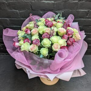 Extra large flower bouquet with assorted roses
